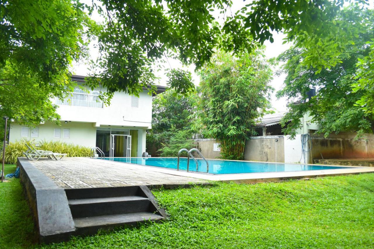 Pivisuma Lodge Dambulla Exterior photo